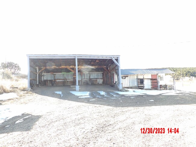 Building Photo - 28500 County Rd