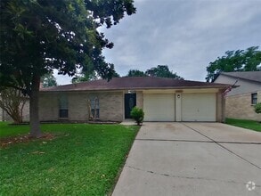 Building Photo - 2824 Sugar Wood Dr
