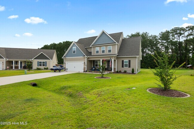 Foto del edificio - 410 Silverstone Pl