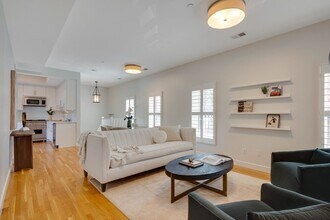 Building Photo - 242 Shawmut Ave