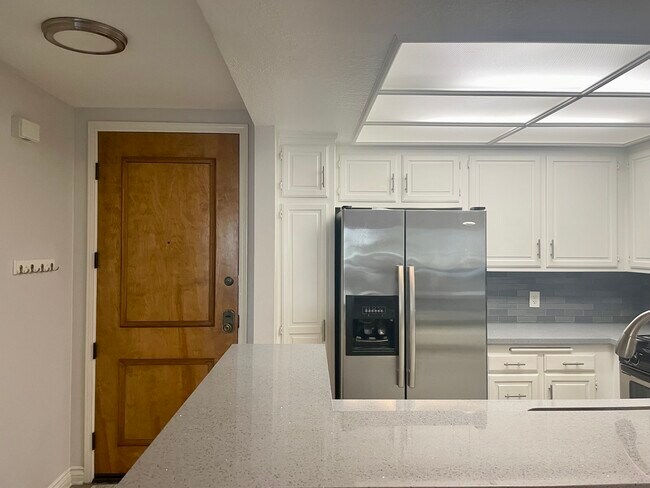 Foto del edificio - 8515 Falmouth Ave