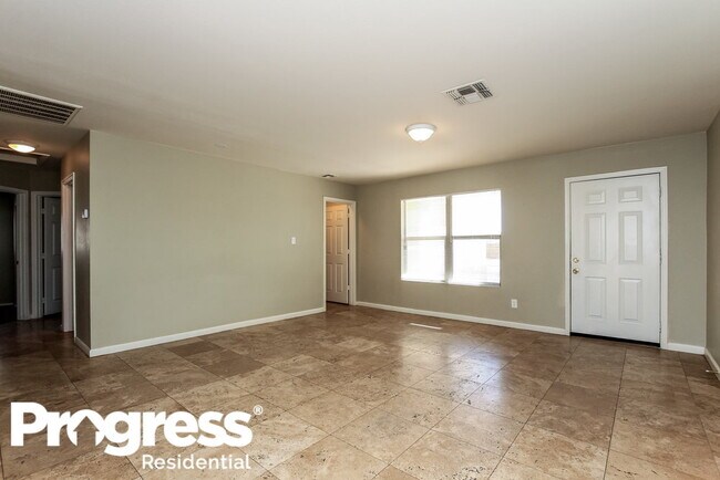 Building Photo - 11810 W Columbine Dr