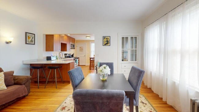 Building Photo - 2 bedroom in Cambridge MA 02140