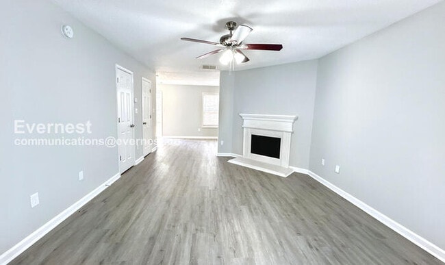 Foto del edificio - 4868 Browns Mill Ferry Rd