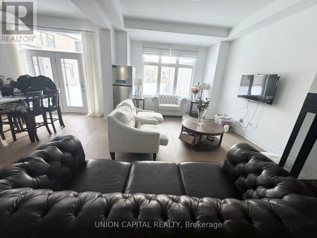 Photo du bâtiment - 3036 William Cutmore Blvd