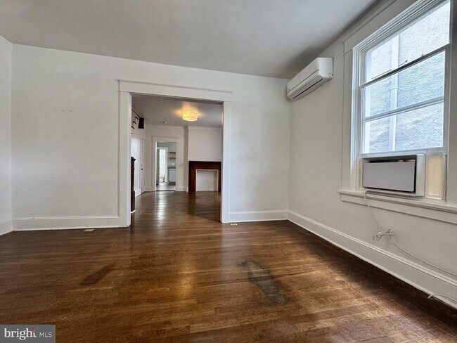Building Photo - 608 Trail Ave