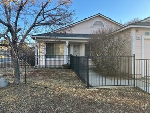 Building Photo - 1889 Maple Creek Ln