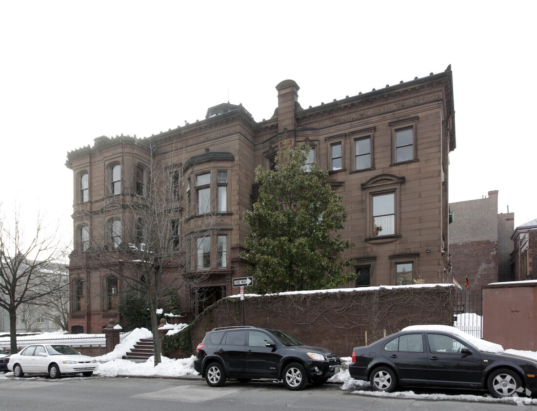 Foto del edificio - 2201-2205 Green St