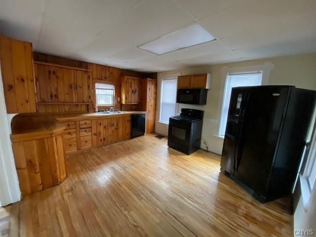 Building Photo - 14411 Maple St