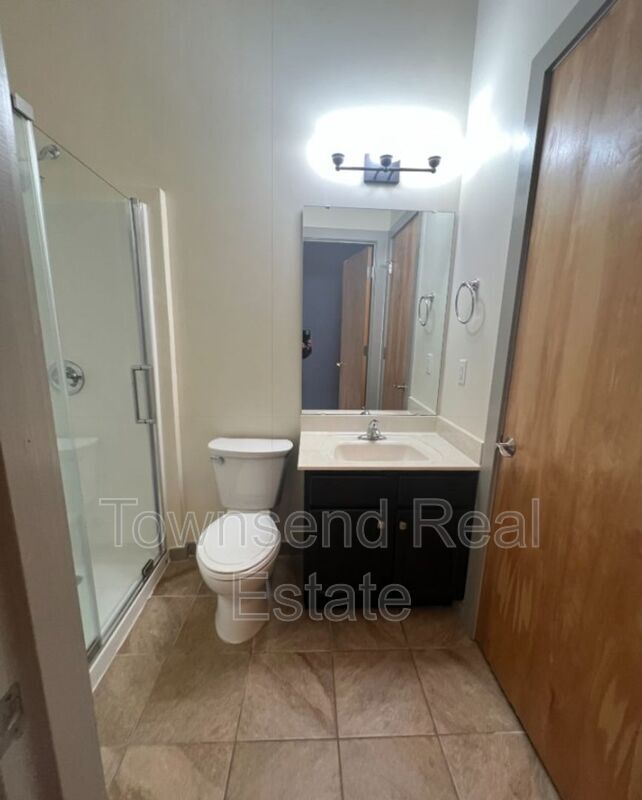 Foto del edificio - 159 Maxwell St