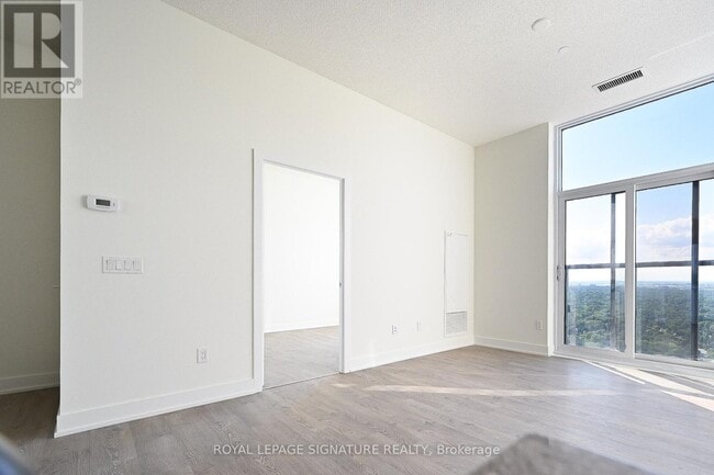 Building Photo - 7-3207 Mabelle Ave