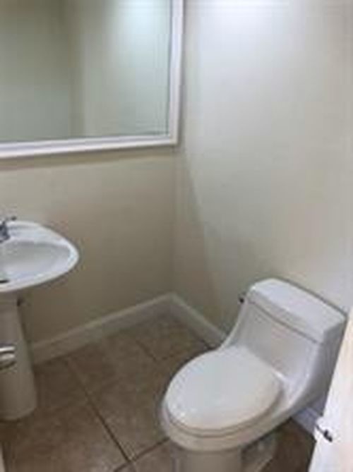 Foto del edificio - 10400 SW 108th Ave