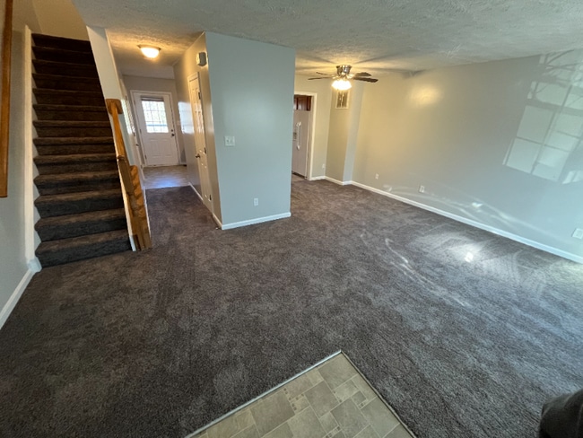 Building Photo - 225 Sherando Cir
