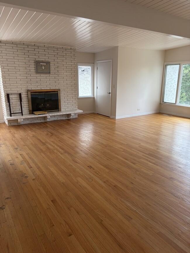 Building Photo - 15601 108th Ave