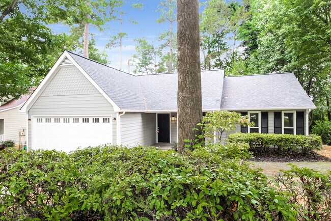 Building Photo - 235 Grayland Creek Dr
