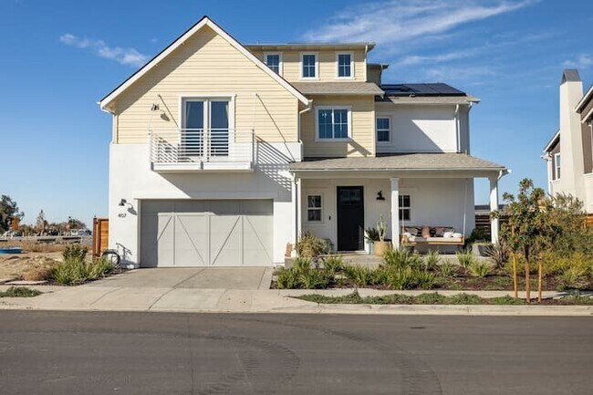 Building Photo - 407 Halcyon Pl
