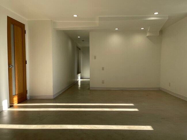 Foto del edificio - 479 Nassau Ave