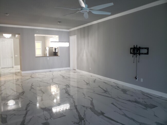 Foto del edificio - 11 Harbour Isle Dr W