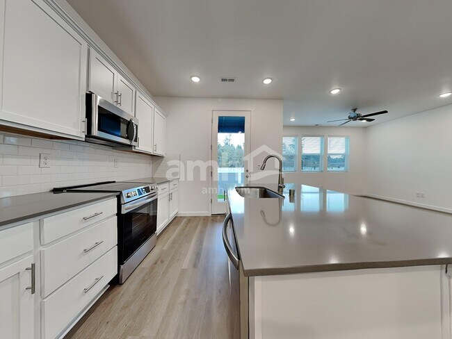 Foto del edificio - 5012 Washington St SE