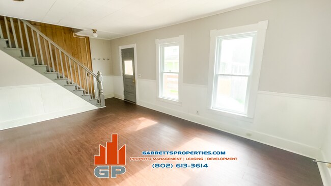 Foto del edificio - 4 Shurtleff Pl