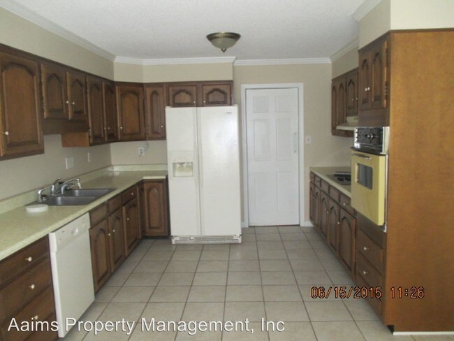 Building Photo - 6282 River Ridge Rd