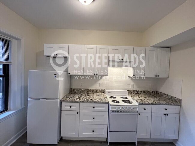 Building Photo - 1 bedroom in Boston MA 02134