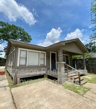 Building Photo - 1416 Natalie St