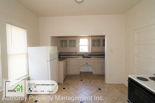 Building Photo - 2 br, 1 bath House - 1348 Trinity