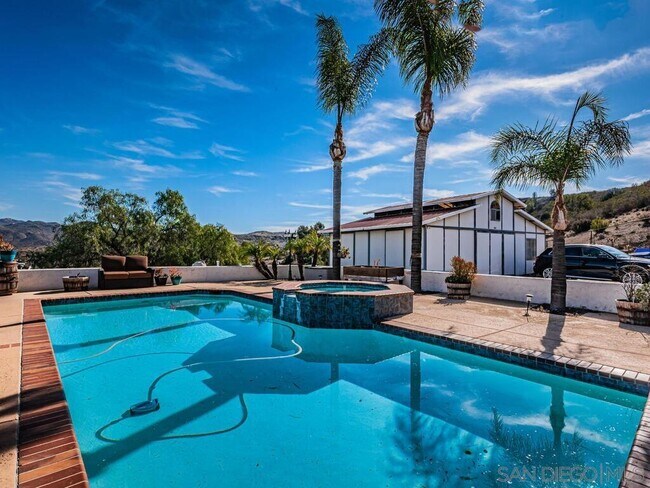 Foto del edificio - 12765 Welton Ln