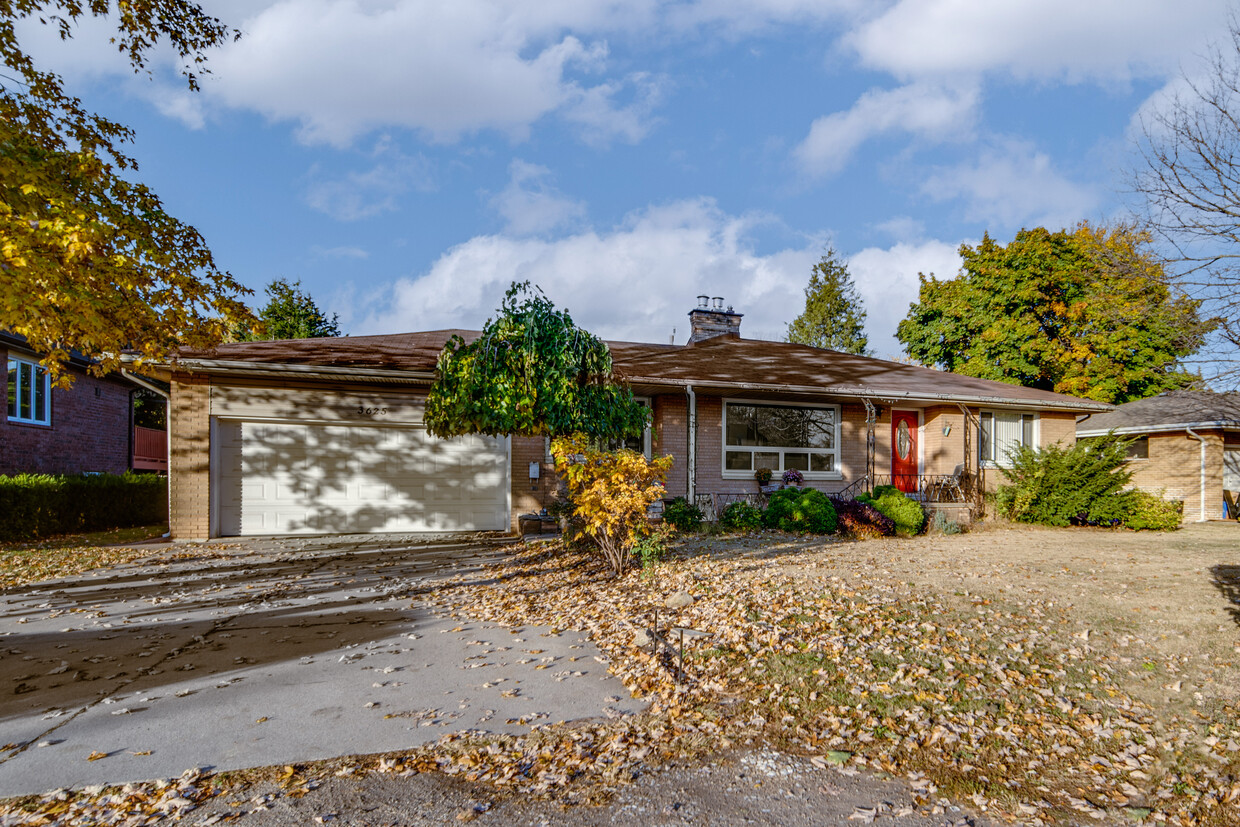 Photo principale - 3625 Dougall Av