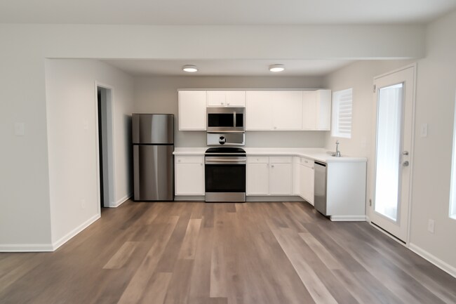 Building Photo - 5235 Swearngan Rd