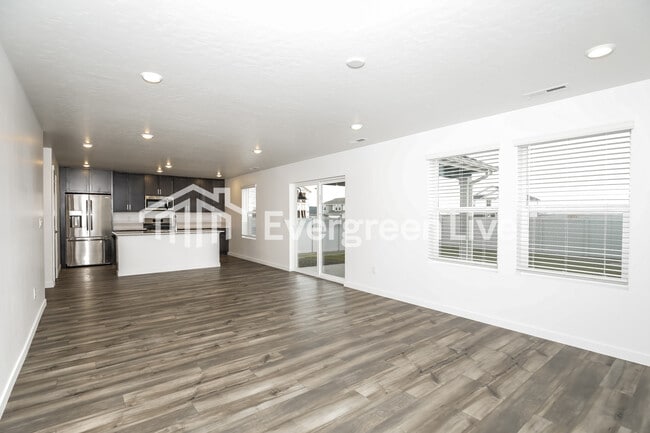 Building Photo - 9188 W Inspirado St