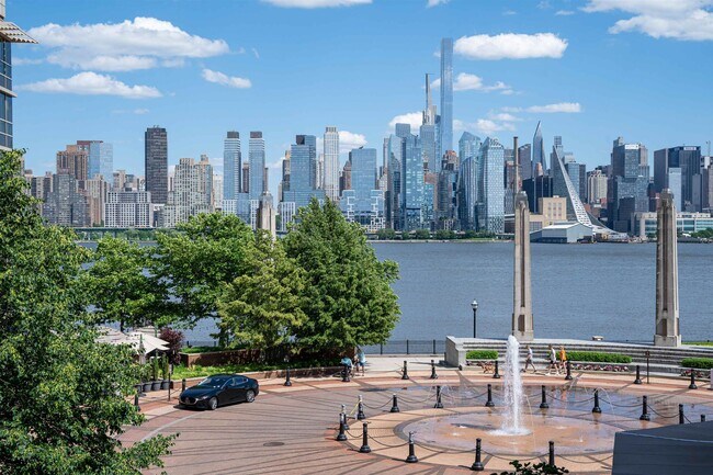 Building Photo - 22 Ave at Port Imperial