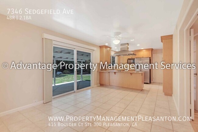 Foto del edificio - 7346 Sedgefield Ave