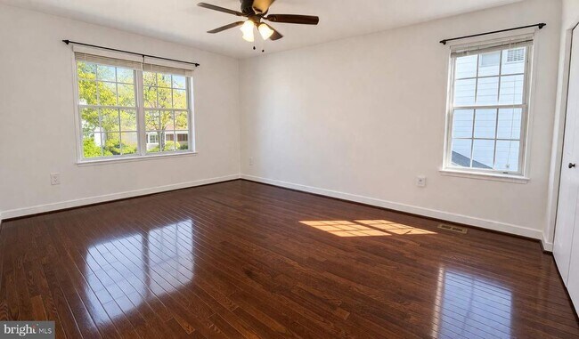 Foto del edificio - 20521 Neerwinder St