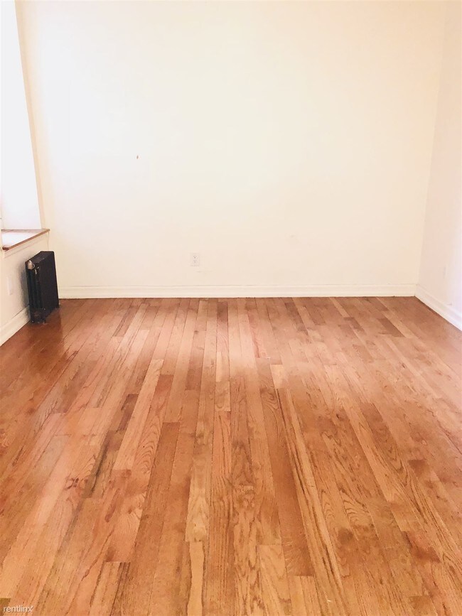 Building Photo - 1 br, 1 bath  - 165 Pinehurst Ave