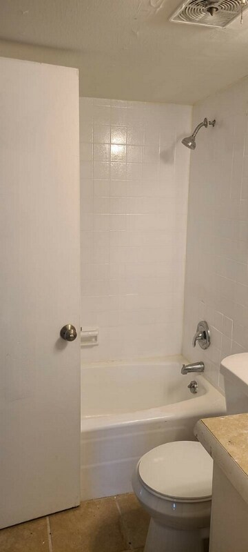 Foto del edificio - 3709 Wesley Dr