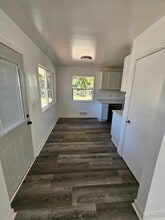 Building Photo - 6600 Bethia Ln