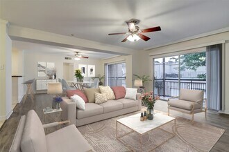 Building Photo - 4515 Briar Hollow Pl