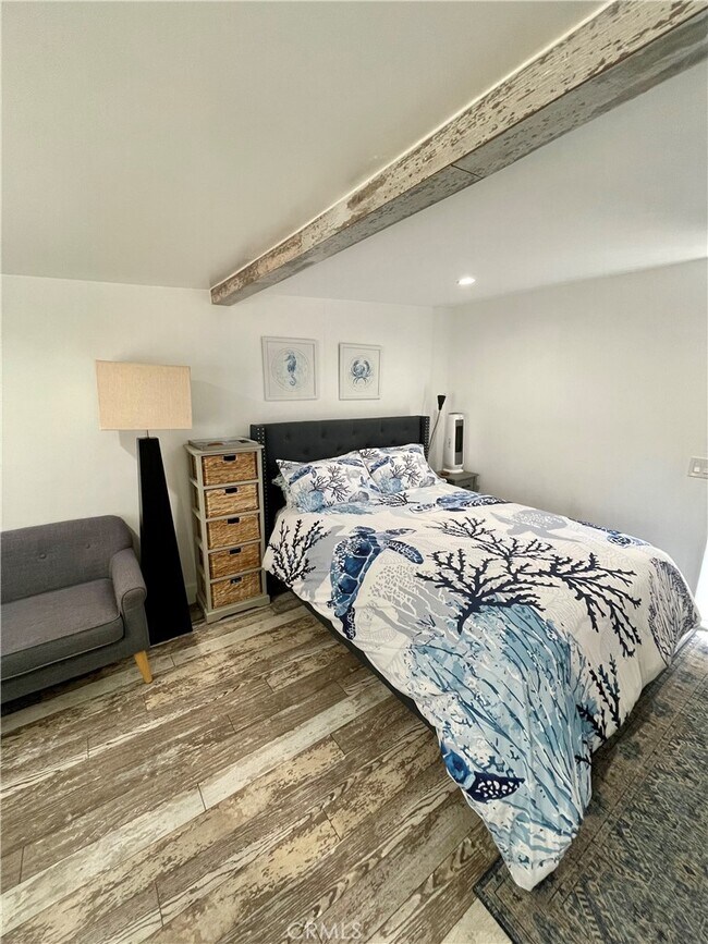 Foto del edificio - 116 Avenida Serra