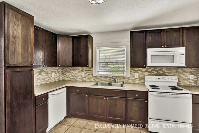 Foto del edificio - 9403 Indiana Ave