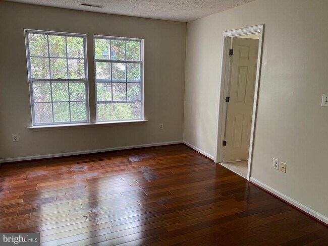 Foto del edificio - 1726 Sea Pine Cir