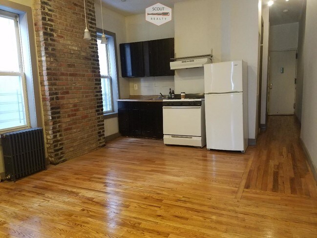 Building Photo - 644 Lafayette Ave