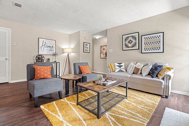 Foto del edificio - The Place at Oak Hills