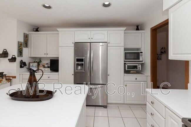 Foto del edificio - 3882 50th Ave