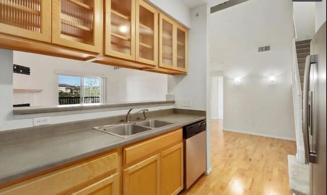 Building Photo - 3875 S Dayton St