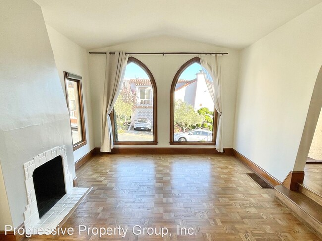 Building Photo - 3 br, 1 bath House - 109 Pinehurst Way