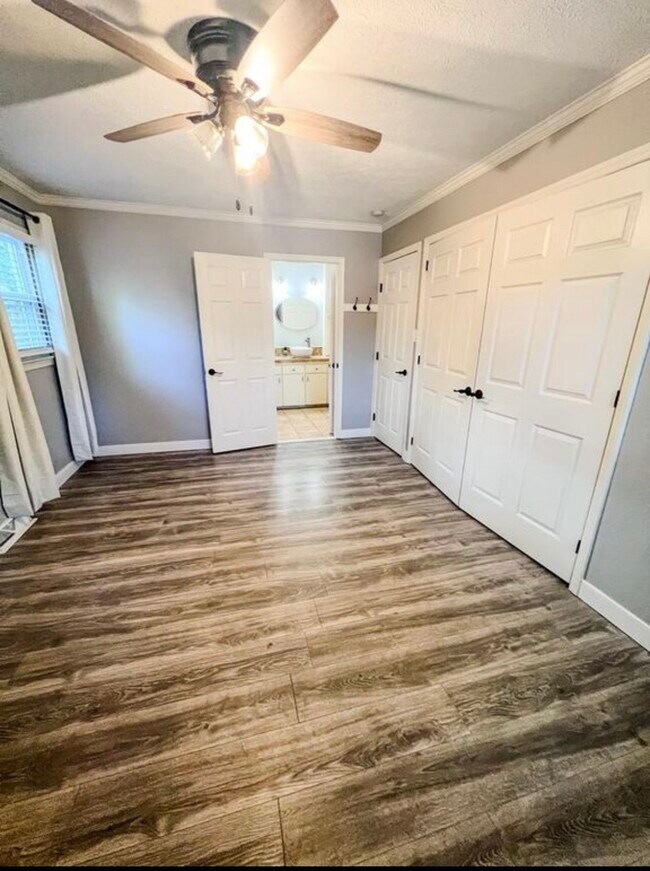 Foto del edificio - 130 Huntington Pl