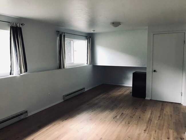 Building Photo - 2612 Borrego Dr