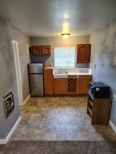 Building Photo - 183 SE Camelot Loop